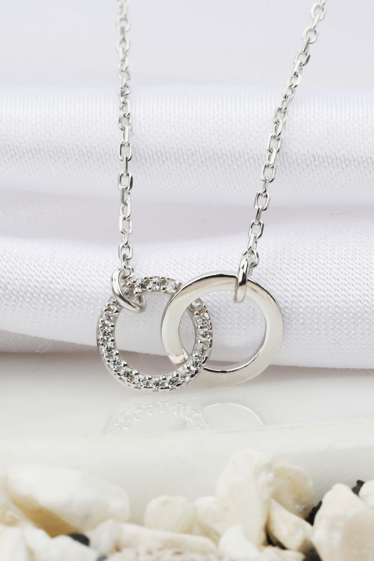Interlocking Double Circle | 925 Sterling Silver Necklace